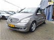 Mercedes-Benz B-klasse - 180 CDI ESP storing, navi, automaat - 1 - Thumbnail