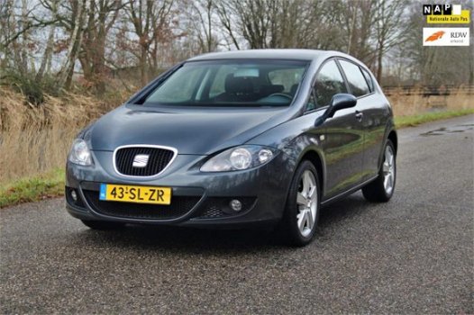 Seat Leon - 1.6 Stylance | 17 inch lichtmetaal | NAP - 1