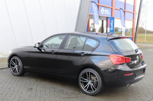 BMW 1-serie - 116i Executive | PDC / MF-Stuur / Nette Auto - 1