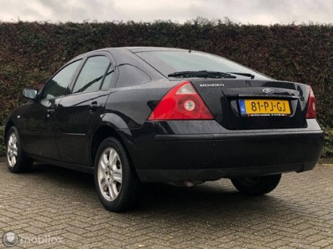 Ford Mondeo - 1.8-16V Futura AIRCO NAVI NIEUWE APK RIJD GOED - 1