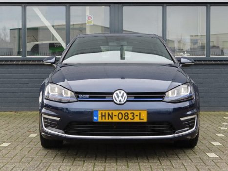 Volkswagen Golf - 1.4 TSI GTE Ex BTW Trekhaak | Navi | 18 inch - 1