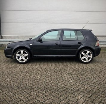 Volkswagen Golf - 1.6 16V - 1