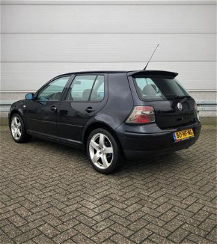 Volkswagen Golf - 1.6 16V - 1