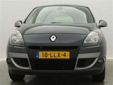 Renault Scénic - 1.6 Celsium // 1e eigenaar / Dealeronderhouden / Lage kilometerstand - 1