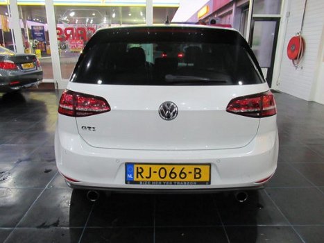 Volkswagen Golf - 2.0 GTI Perf. BOMVOL FULL OPTIES NAP✅ DEALER ONDERHOUDEN - 1