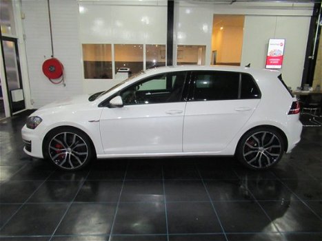 Volkswagen Golf - 2.0 GTI Perf. BOMVOL FULL OPTIES NAP✅ DEALER ONDERHOUDEN - 1