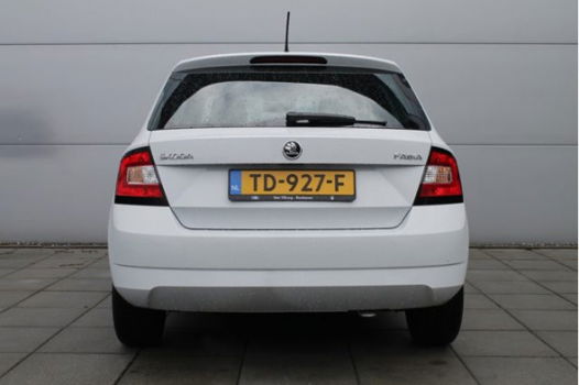 Skoda Fabia - 1.0 TSI 95pk Ambition Airco / Cruise / DAB - 1