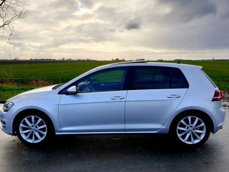 Volkswagen Golf - 2.0 TDI Highline - 1