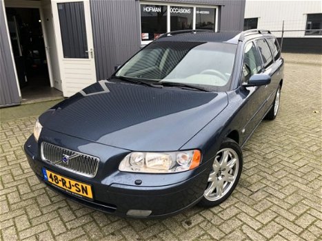 Volvo V70 - 2.4 D5 Summum Airco Leer Apk - 1