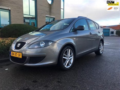 Seat Altea XL - 1.6 Reference AIRCO/ELEK.RAMEN EN SPIEGELS/LMV/NAP/5 DEURS/CRUISE.CONTROL/ENZ - 1