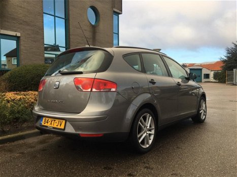 Seat Altea XL - 1.6 Reference AIRCO/ELEK.RAMEN EN SPIEGELS/LMV/NAP/5 DEURS/CRUISE.CONTROL/ENZ - 1