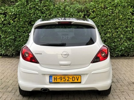 Opel Corsa - 1.4-16V Limited Edition | OPC LINE | - 1