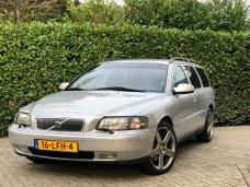 Volvo V70 - 2.4 T Geartronic Automaat | 200 PK | Leer | NAV | Youngtimer