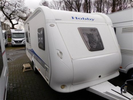 HOBBY DE LUXE 460 UFE , MOVER, AIRCO, VOORTENT - 1