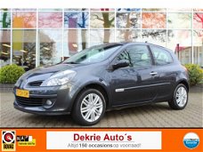 Renault Clio - 1.6-16V Initiale / LEDER / AIRCO-ECC / EL. PAKKET / LMV