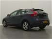 Volvo V40 - 2.0 D4 Summum Business / LEDER / NAVI / AIRCO-ECC / CRUISE CTR. / TREKHAAK / LMV - 1 - Thumbnail