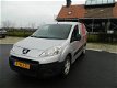 Peugeot Partner - 122 1.6 e-HDI L2 XT Profit + AIRCO LM VELGEN - 1 - Thumbnail