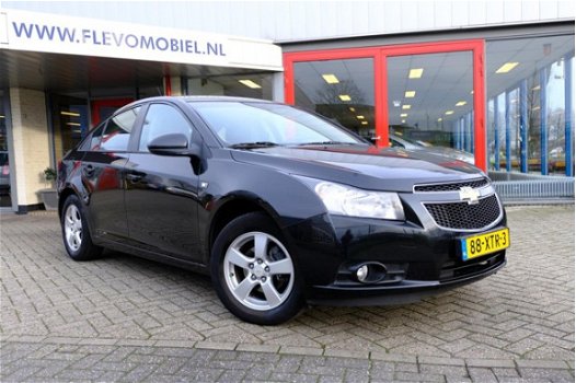 Chevrolet Cruze - 1.8 LT Leer/Navi/Clima/Enz - 1