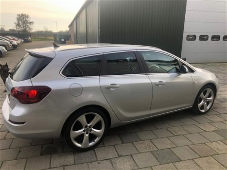 Opel Astra Sports Tourer - 1.4 Turbo Sport (Navi 19inch Cruise Xenon Led) - 1