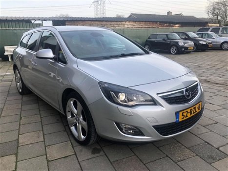 Opel Astra Sports Tourer - 1.4 Turbo Sport (Navi 19inch Cruise Xenon Led) - 1