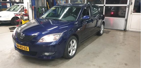 Mazda 3 Sport - 1.6 Touring - 1