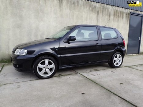 Volkswagen Polo - 1.4 Trendline LMV - 1