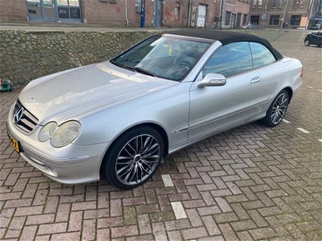 Mercedes-Benz CLK-klasse Cabrio - 200 K. Avantgarde geheel onderhouden auto rijd geheel als nieuw - 1