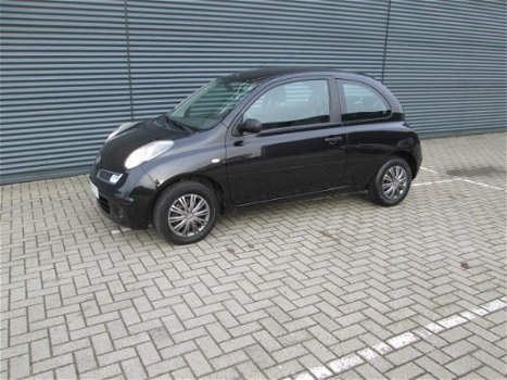 Nissan Micra - 1.2 Pure airco stuurbekrachtiging etc nieuwe type boekjes aanwezig zeer nette auto - 1