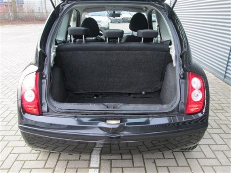 Nissan Micra - 1.2 Pure airco stuurbekrachtiging etc nieuwe type boekjes aanwezig zeer nette auto - 1