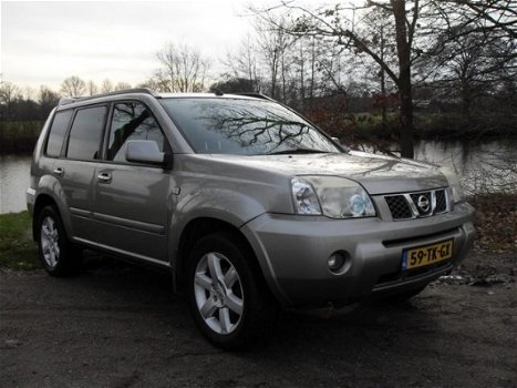 Nissan X-Trail - 2.0 Columbia Style 2 WD , Panorama - 1