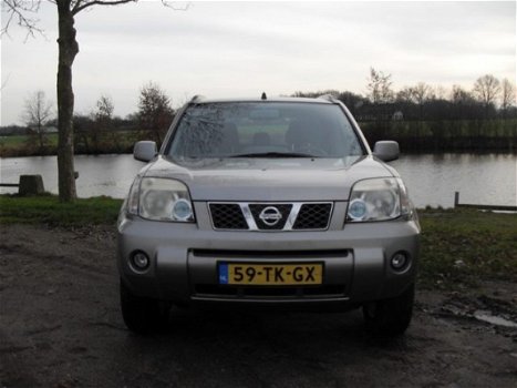 Nissan X-Trail - 2.0 Columbia Style 2 WD , Panorama - 1