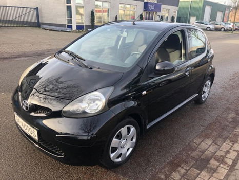 Toyota Aygo - 1.0 airco/elec pakket/5 drs - 1