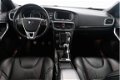 Volvo V40 - 2.0 D4 191 PK 6-Bak R-Design (BNS) - 1 - Thumbnail