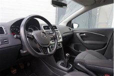 Volkswagen Polo - 1.2 TSI 90pk Highline | Cruise | Climate | Bluetooth