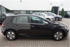 Volkswagen Golf - 1.4 GTE 204PK Prijs EX BTW | Panodak | Navi | Clima | Perkeer hulp | Trekhaak