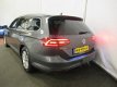 Volkswagen Passat Variant - 1.6TDi Aut. Comfort Executive (Led/Navi/Trekhaak) - 1 - Thumbnail