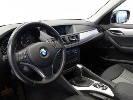 BMW X1 - sDrive18i Executive Navigatie Panoramadak ClimateControl CruiseControl 17