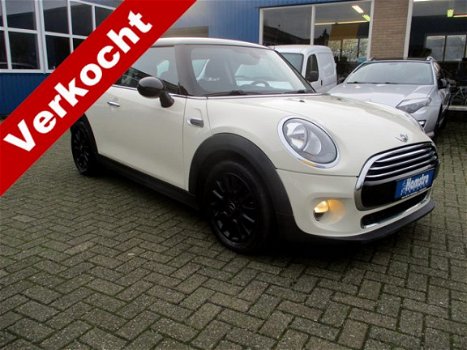 Mini Mini Cooper - 1.5i 136 Pk Sportstoelen - Navi - Half Leder - Cruise etc - 1