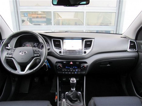 Hyundai Tucson - 1.6 GDi Comfort 19