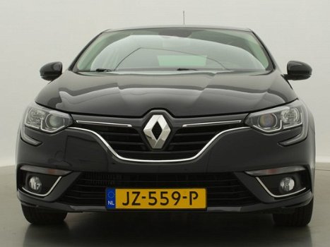 Renault Mégane - 1.2 TCe Zen / 17