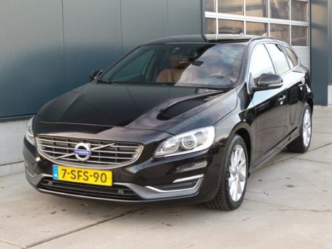 Volvo V60 - 1.6 D2 Summum Automaat - 1