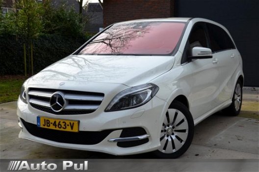 Mercedes-Benz B-klasse - 250 e Prestige Xenon/Pdc/Ecc/Navi/Stoelverwarming/Leder/Privacy-Glass/Cr-Co - 1