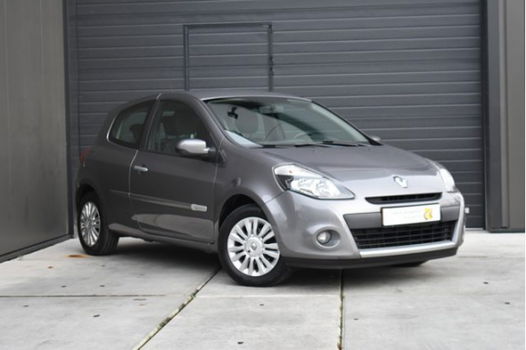 Renault Clio - TCe 100 Collection | TREKHAAK | AIRCO | CRUISE CONTROL | LMV | ORG.NL - 1