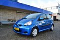 Toyota Aygo - 1.0-12V Comfort Navigator/Airco/5-Drs/ - 1 - Thumbnail