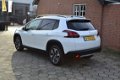 Peugeot 2008 - 1.2 PureTech Allure 1e eigenaar airco navi panoramadak cruiscontrol half-leer parkeer - 1 - Thumbnail