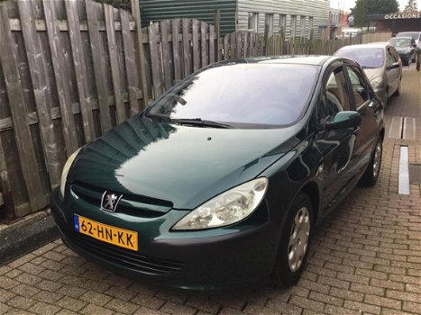 Peugeot 307 - 1.6-16V XT - 1