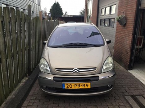 Citroën Xsara Picasso - 1.8i-16V Image - 1