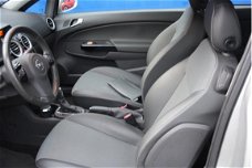 Opel Corsa - 1.4-16V Cosmo AUTOMAAT