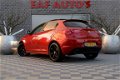 Alfa Romeo Giulietta - 1.4 T Distinctive / 170 PK / AUT / Open panoramadak / Navi / Ecc / Leder / Pd - 1 - Thumbnail