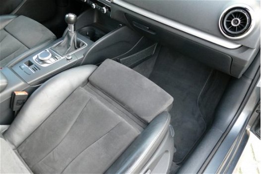 Audi A3 Sportback - 1.6 TDI Euro-5 ultra Edition Xenon, Led, Navi, Clima, Half Leer/Alcantara - 1